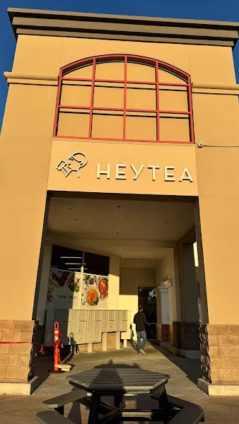 HEYTEA at 372 Barber Ln, Milpitas, CA 95035, United States